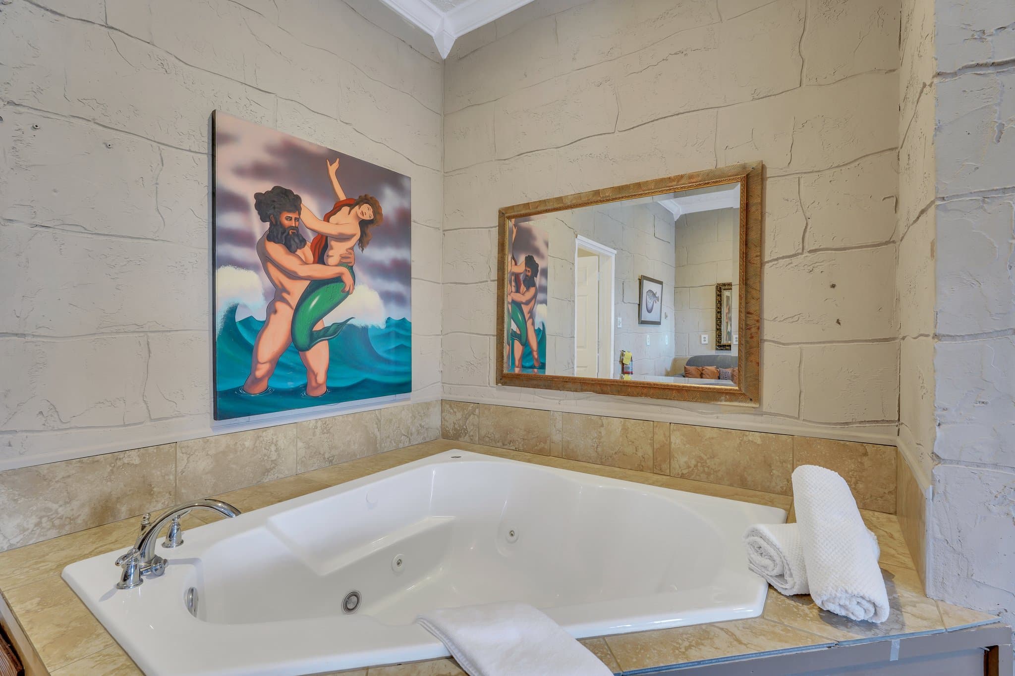 Penthouse, photo 6 of 13